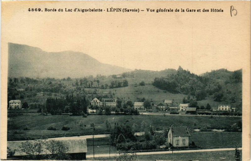 Carte postale ancienne Bords du Lac d'Aiguebelette - Lepin - Vue générale de ..