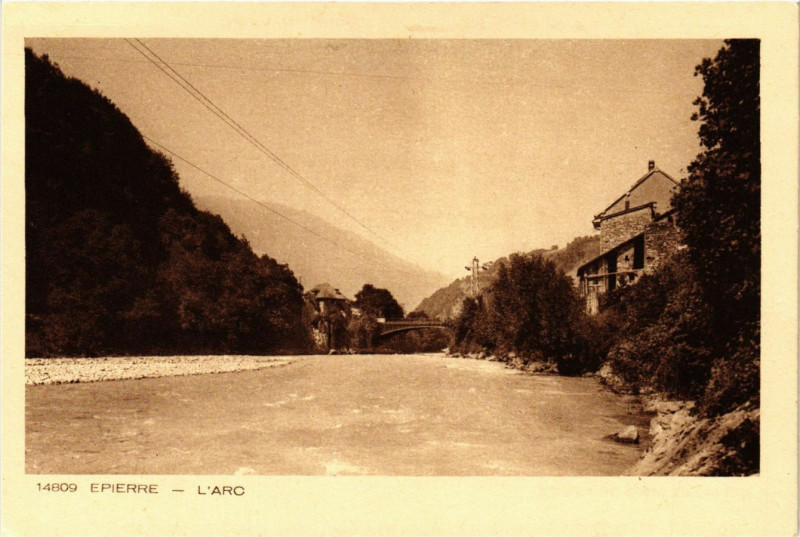Carte postale ancienne Epierre - L'Arc à Épierre
