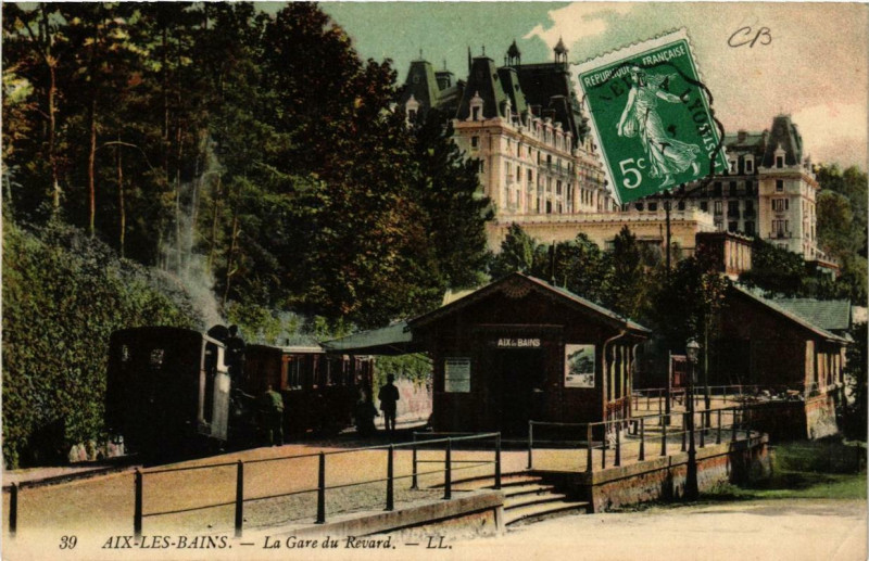 Carte postale ancienne Aix-les-Bains La Gare du Revard à Aix-les-Bains