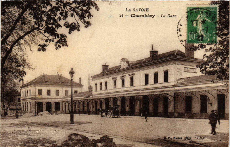 Carte postale ancienne Chambery - La Gare à Chambéry