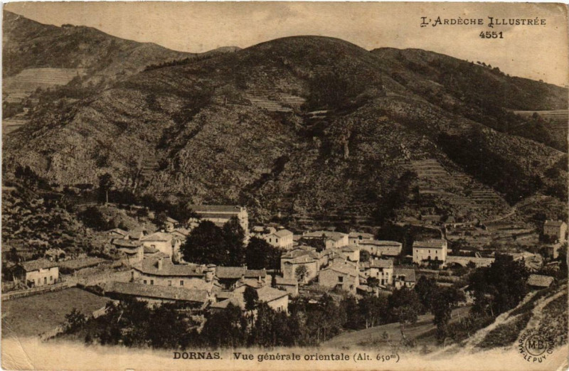 Carte postale ancienne Dornas. Vue générale orientale à Dornas