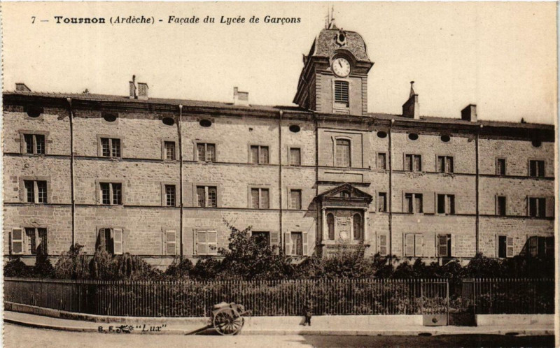 Carte postale ancienne Tournon Facade du Lycée de Garcons