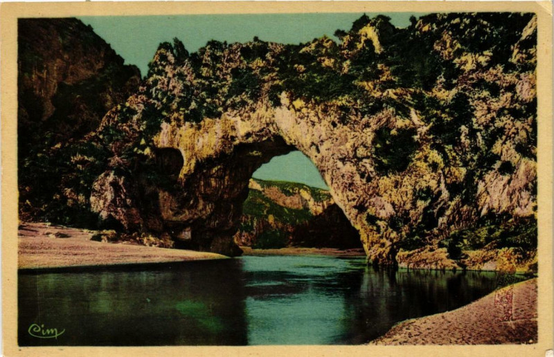 Carte postale ancienne Vallon - Le Pont d'Arc