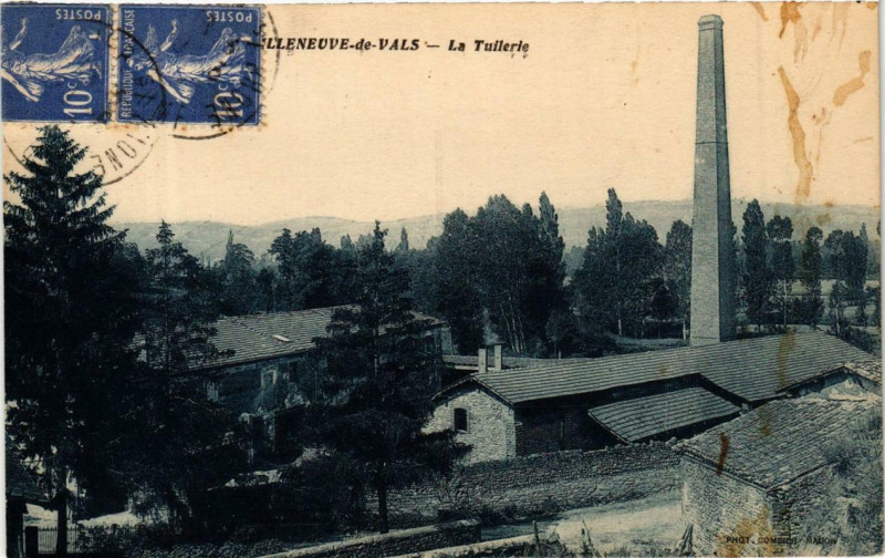 Carte postale ancienne Villeneuve de Vals La Tuilerie