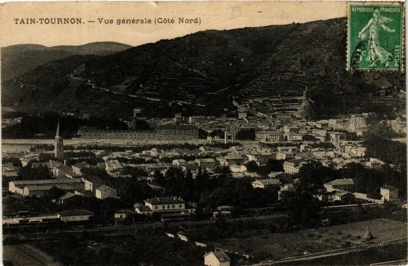 Carte postale ancienne Tournon Vue générale