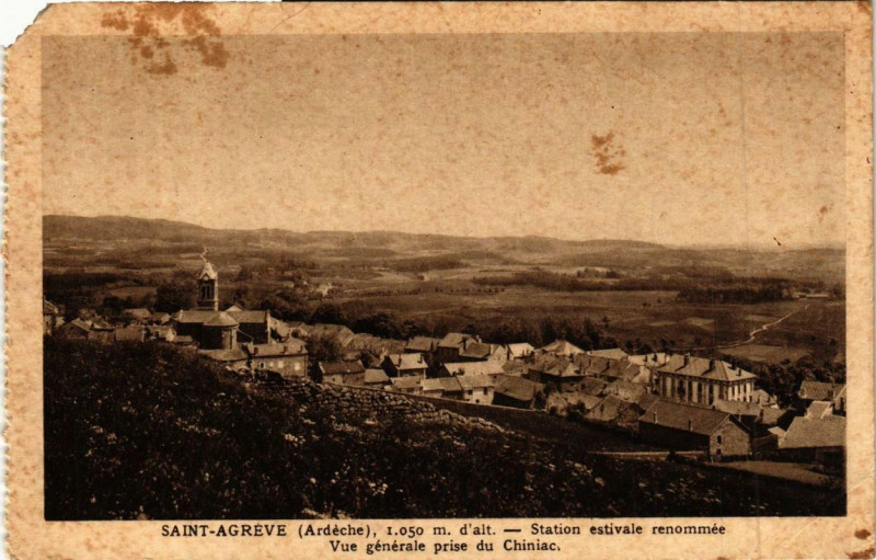 Carte postale ancienne Saint-Agreve Station estivale renommée. Vue générale à Saint-Agrève