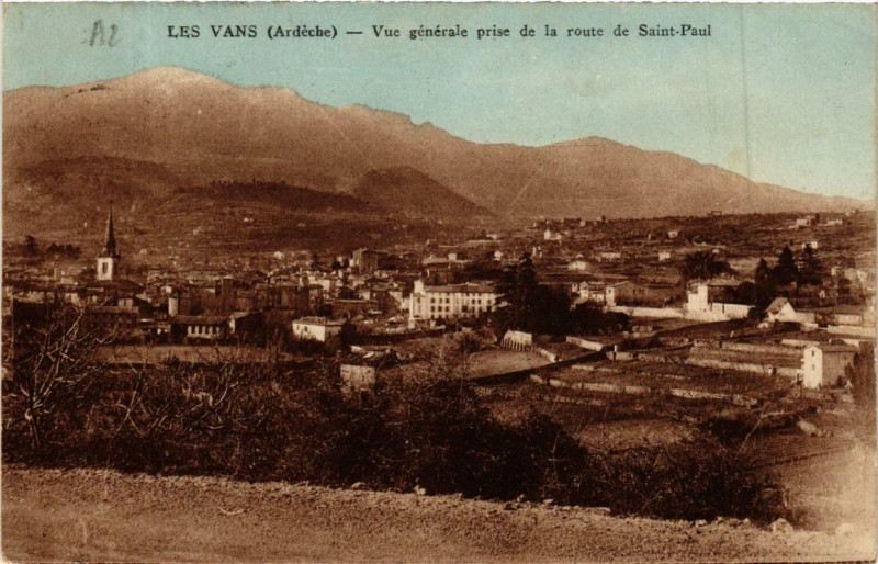 Carte postale ancienne Les Vans Vue générale prise de la route de Saint-Paul aux Vans