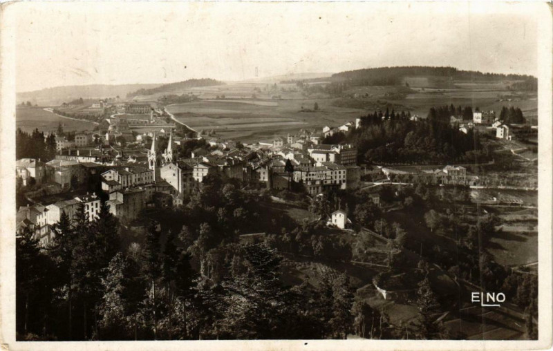 Carte postale ancienne La Louvesc Vue panoramique