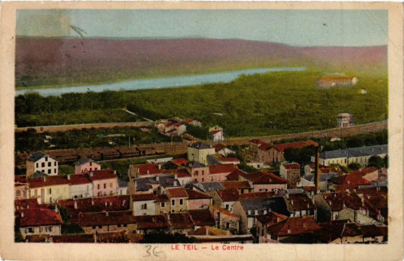 Carte postale ancienne Le Teil Le Centre au Teil