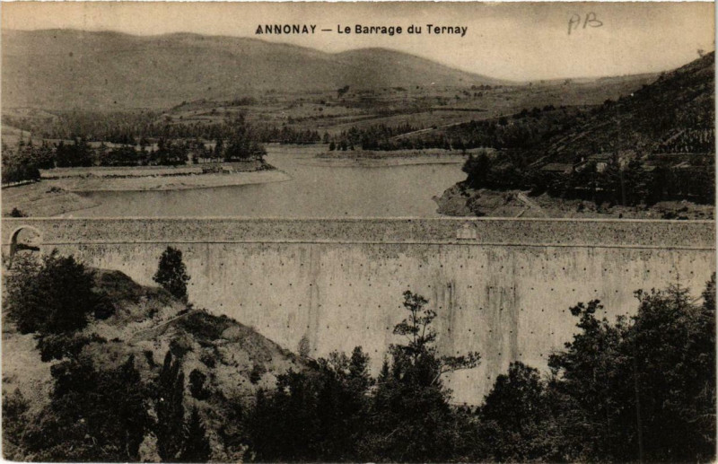 Carte postale ancienne Annonay Le Barrage du Ternay à Annonay