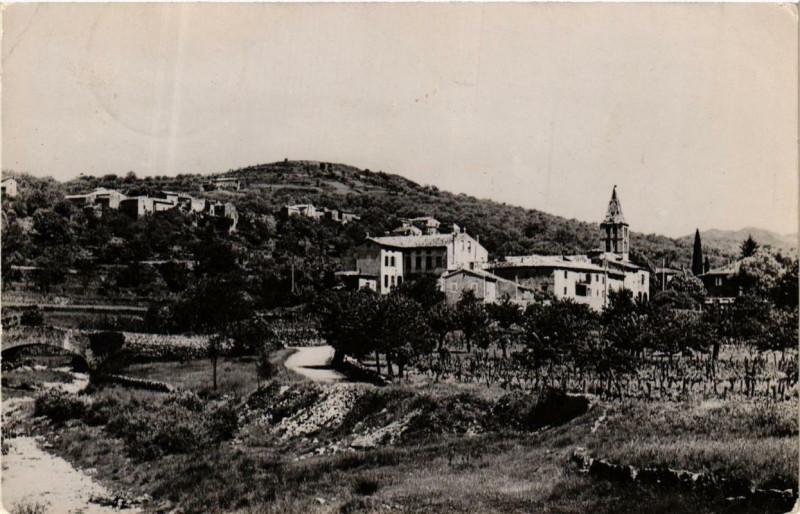 Carte postale ancienne Visseaux. Eglise et le Couvent