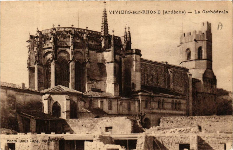 Carte postale ancienne Viviers La Cathédrale à Viviers