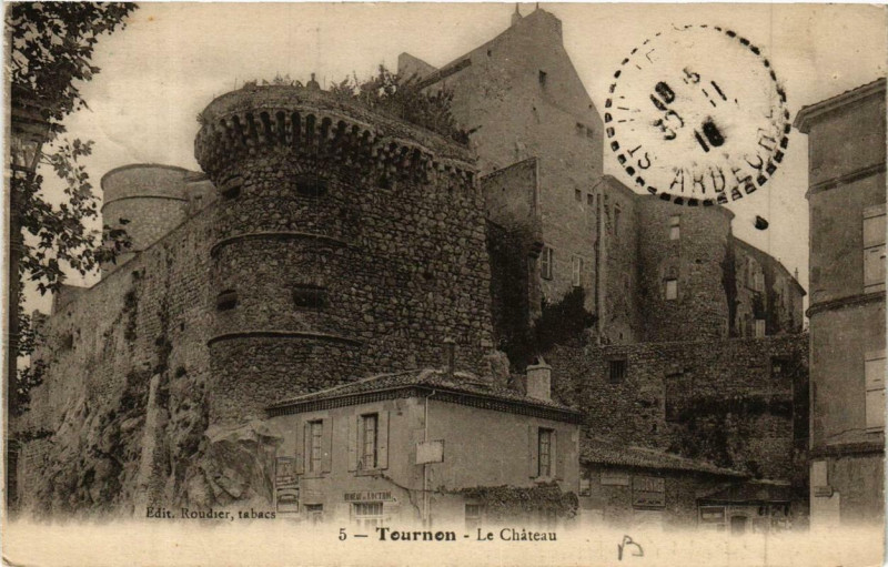 Carte postale ancienne Tournon Le Chateau