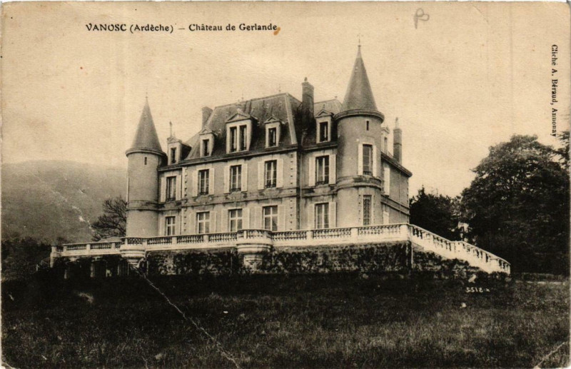Carte postale ancienne Vanosc Chateau de Gerlande à Vanosc