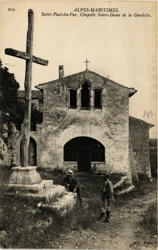 Carte postale ancienne Saint-Paul-du-Var Chapelle N.-D. de la..