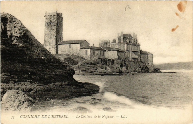 Carte postale ancienne Corniche de l'Esterel - Le Chateau de la Napoule