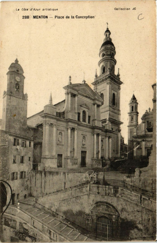 Carte postale ancienne Menton - Place de la Conception à Menton
