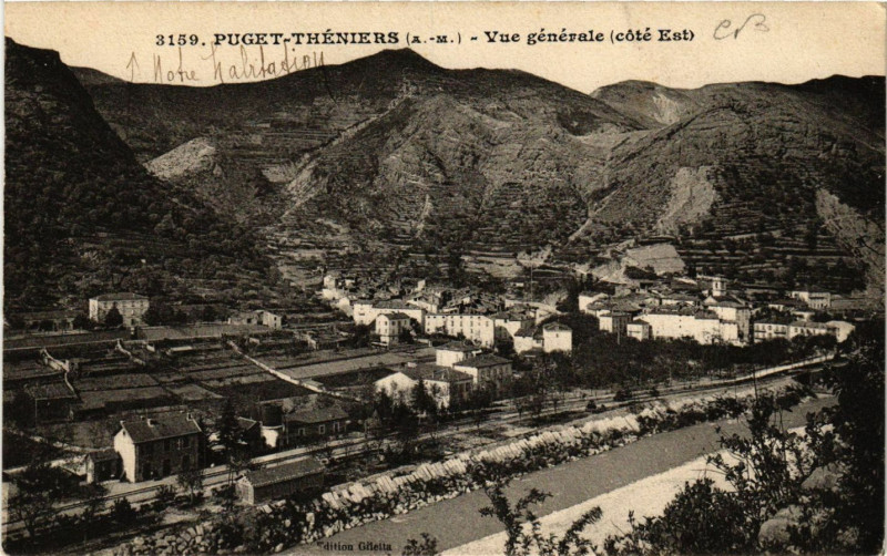 Carte postale ancienne Puget-Theniers - Vue générale (cote Est) à Puget-Théniers