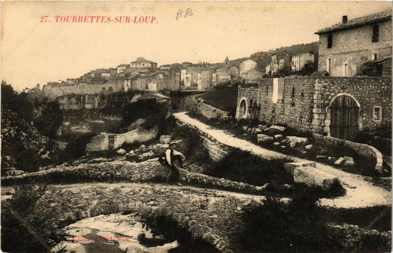 Carte postale ancienne Tourettes-sur-Loup