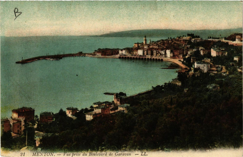 Carte postale ancienne Menton - Vue prise du Boulevard de Garavan à Menton