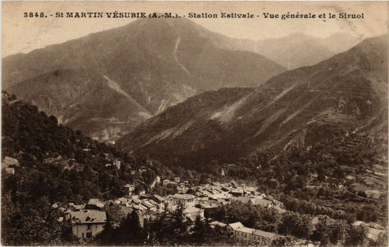 Carte postale ancienne Saint-Martin-Vesubie - Station Estivale - Vue générale et le à Saint-Martin-Vésubie