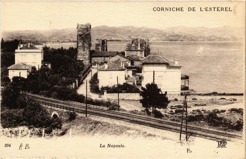 Carte postale ancienne Corniche de l'Esterel - La Napoule