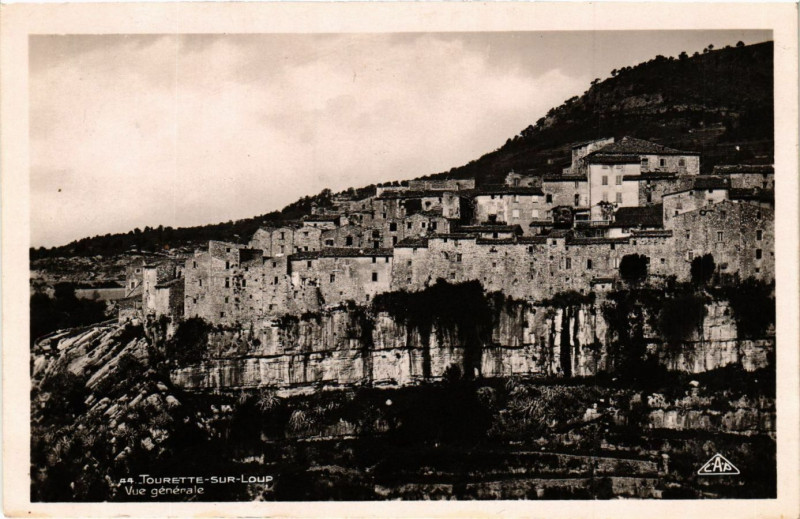 Carte postale ancienne Tourette-sur-Loup - Vue générale