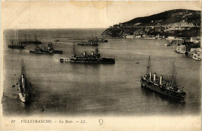 Carte postale ancienne Villefranche - La Rade
