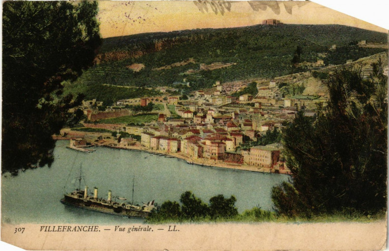 Carte postale ancienne Villefranche - Vue générale
