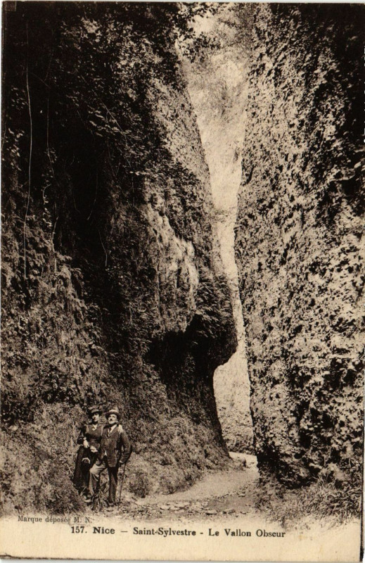 Carte postale ancienne Nice - Saint-Sylvestre - Le Vallon Obseur à Nice