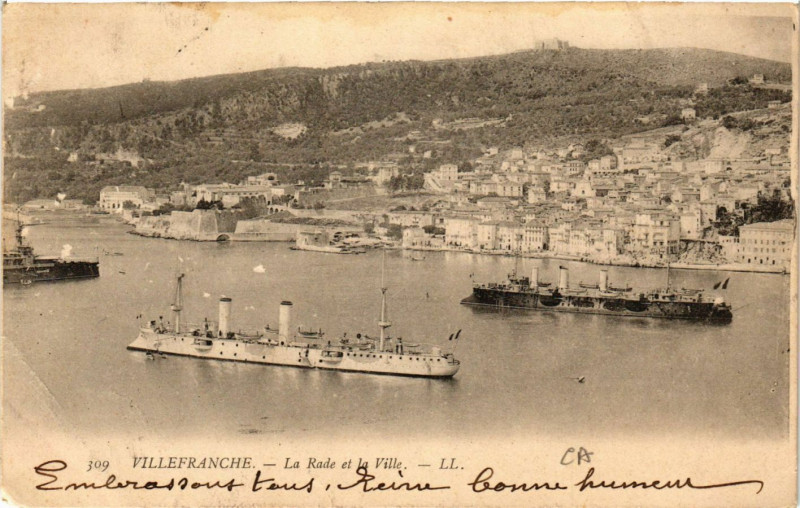 Carte postale ancienne Villefranche - La Rade et la Ville