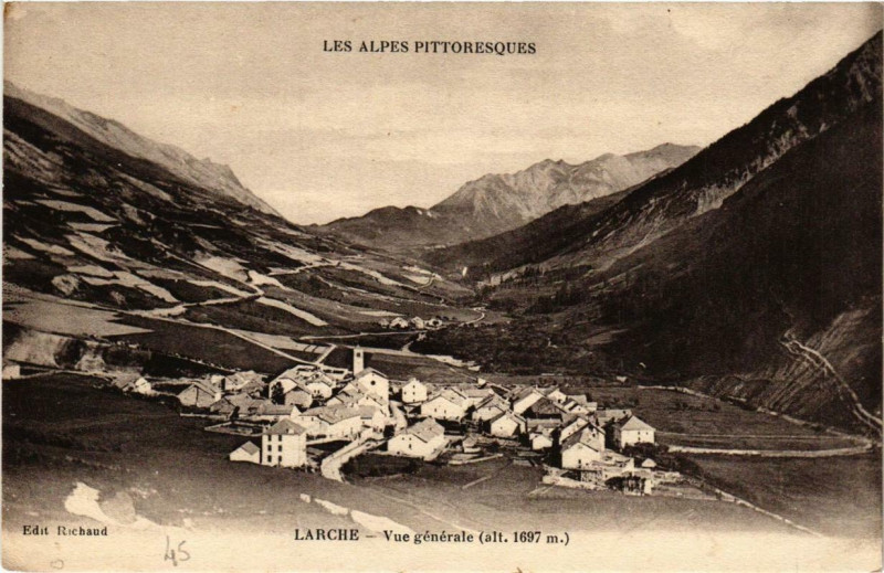 Carte postale ancienne Larche Vue générale