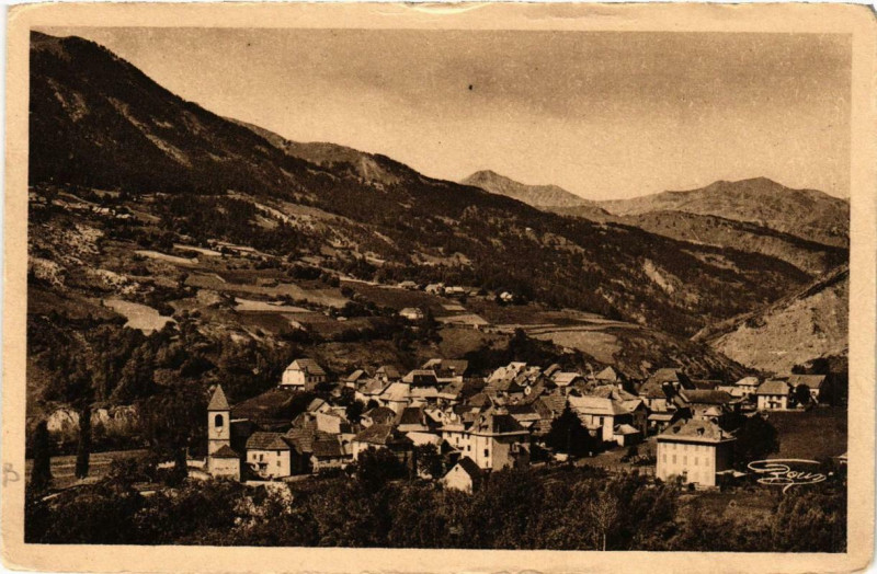 Carte postale ancienne Allos Vue générale à Allos