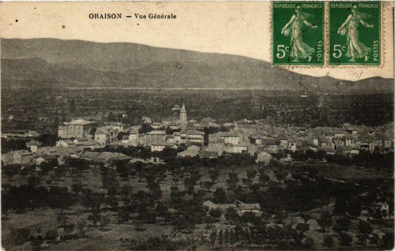 Carte postale ancienne Oraison Vue générale à Oraison