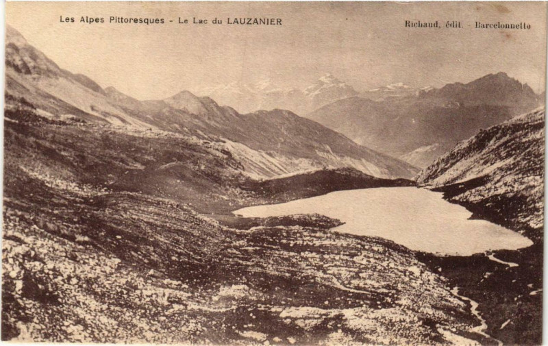 Carte postale ancienne Le Lac du Lauzanier