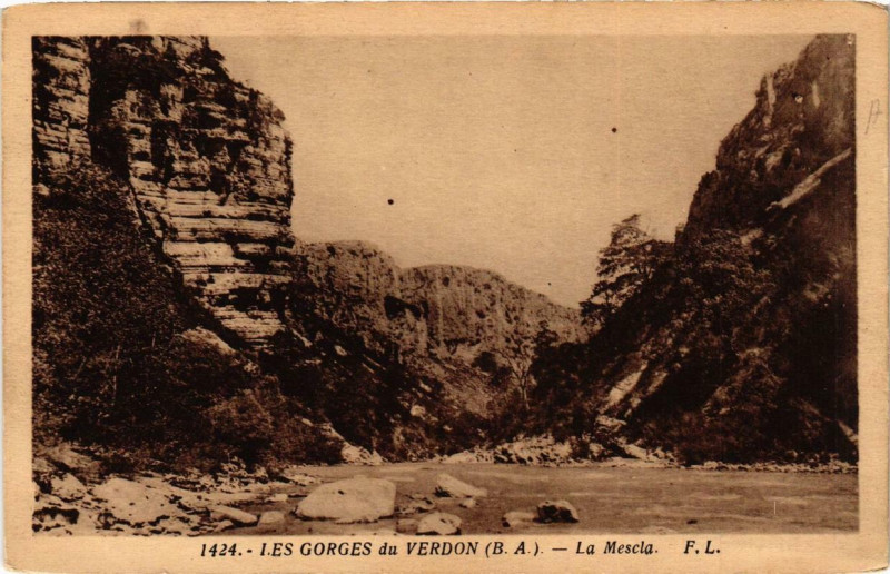 Carte postale ancienne Les Gorges du Verdon La Mescla
