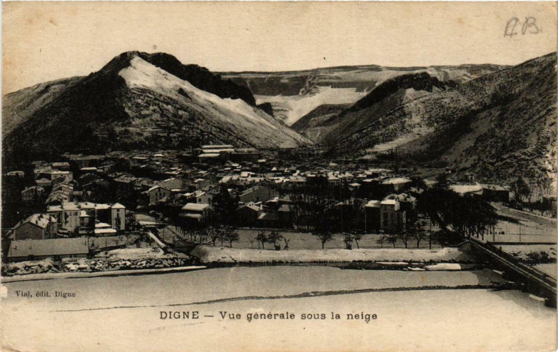 Carte postale ancienne Digne Vue générale sous la neige