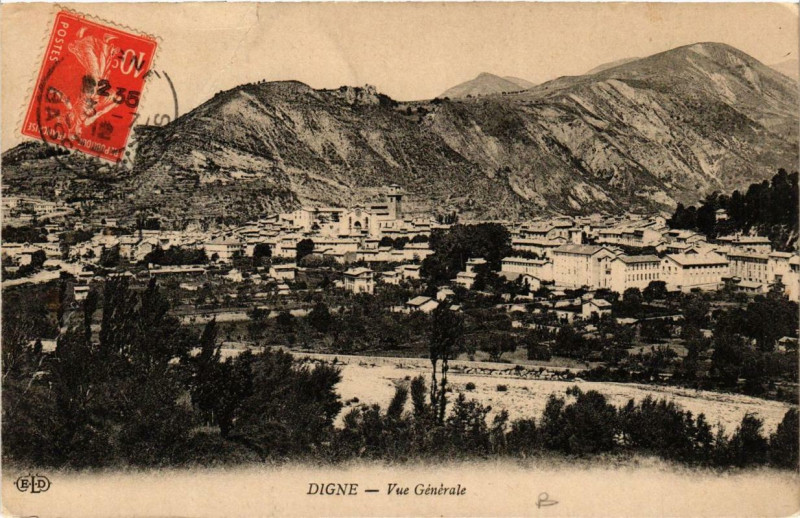 Carte postale ancienne Digne Vue générale