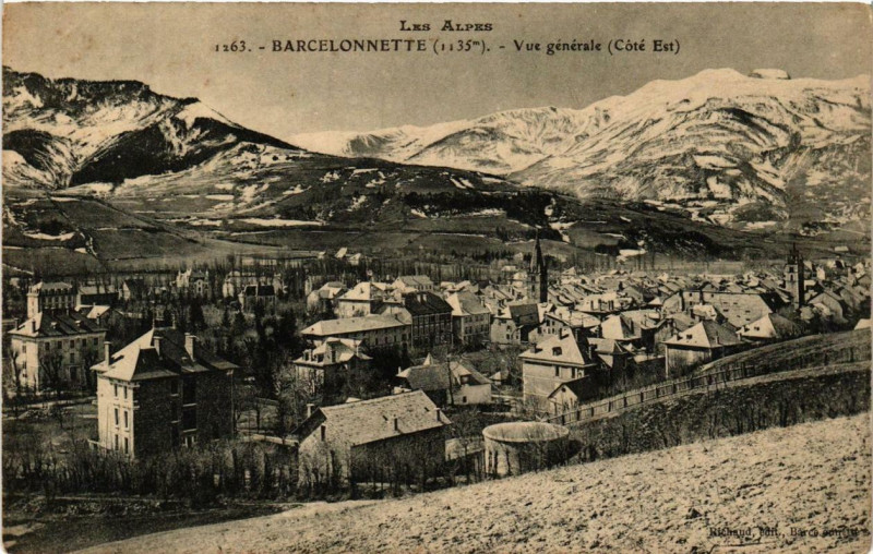 Carte postale ancienne Barcelonnette Vue générale à Barcelonnette