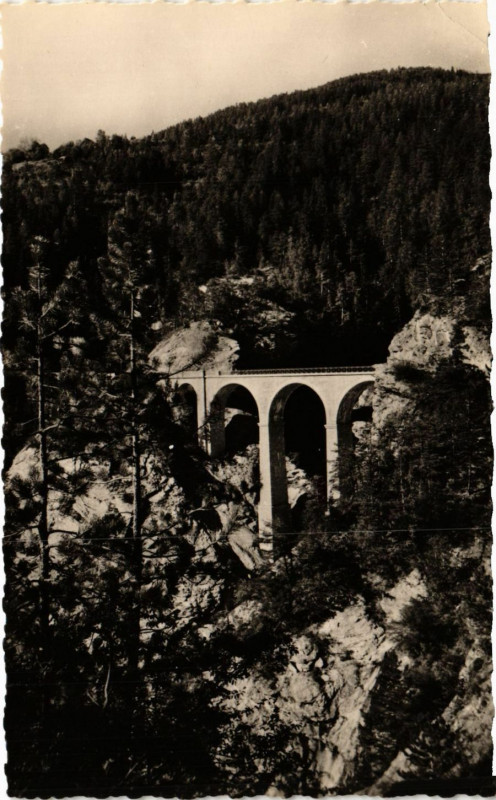 Carte postale ancienne La Route des Alpes - Col d'Allos (alt 2750 m) - Le Pont du Foux à Allos