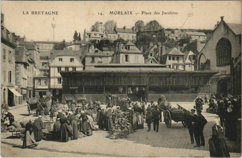 Carte postale ancienne Morlaix Place des Jacobins à Morlaix