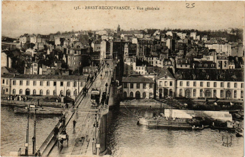Carte postale ancienne Brest-Recouvrance - Vue générale à Brest