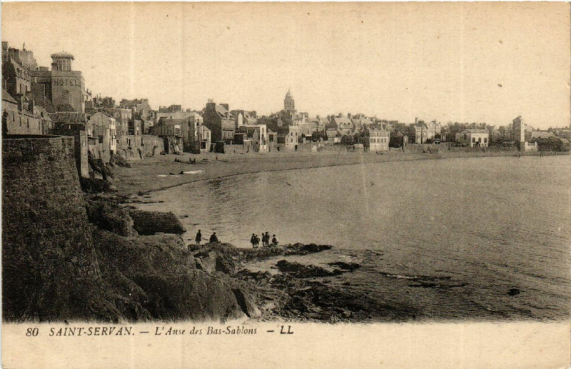 Carte postale ancienne Saint-Servan - L'Anse des Bas-Sablons