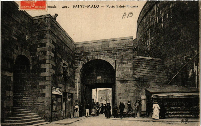 Carte postale ancienne Saint-Malo - Porte Saint-Thomas à Saint-Malo