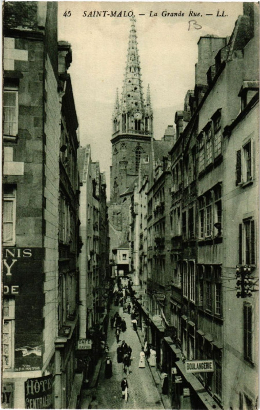 Carte postale ancienne Saint-Malo - La Grande-Rue à Saint-Malo
