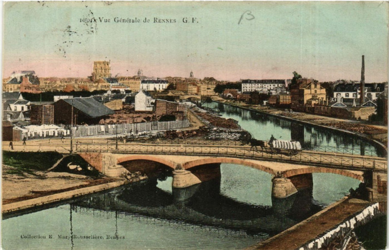 Carte postale ancienne Vue générale de Rennes à Rennes