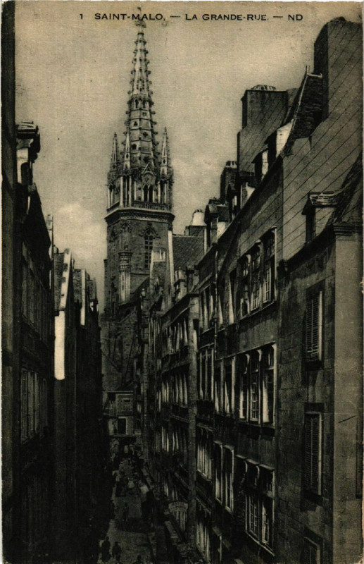 Carte postale ancienne Saint-Malo - La Grande-Rue à Saint-Malo