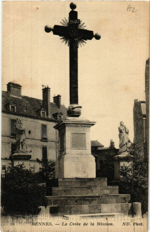 Carte postale ancienne Rennes - La Croix de la Mission à Rennes