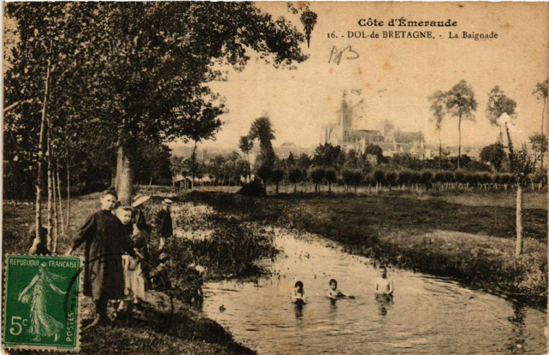 Carte postale ancienne Dol-de-Bretagne - La Baignade à Dol-de-Bretagne
