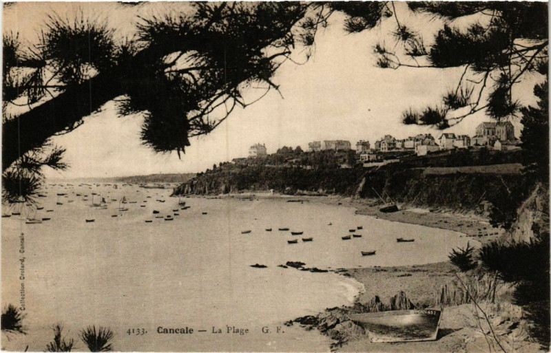 Carte postale ancienne Cancale - La Plage à Cancale